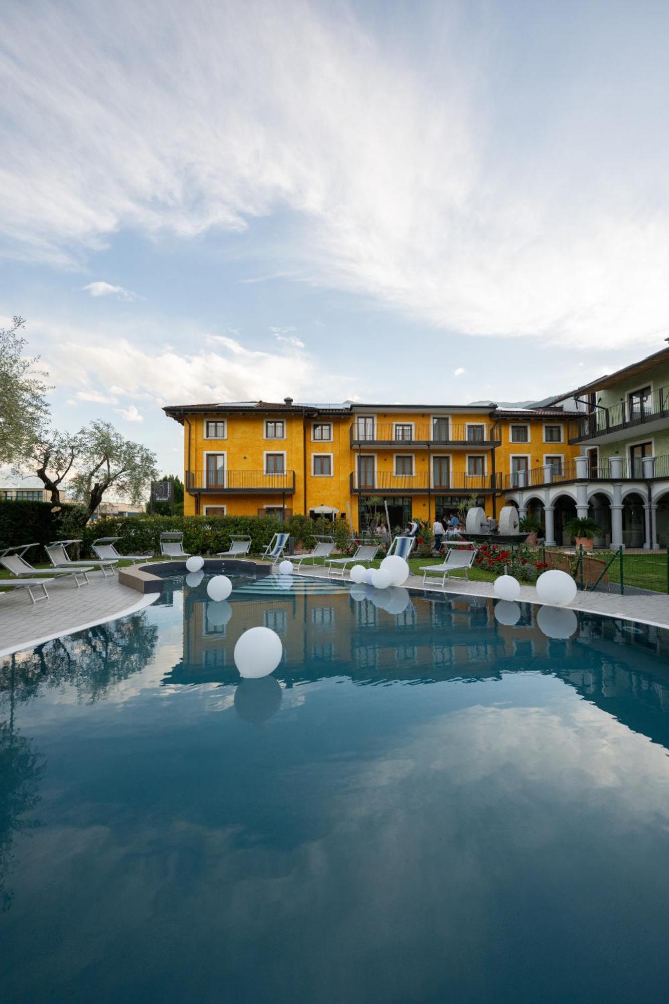 Residence Al Frantoio Arco Zewnętrze zdjęcie